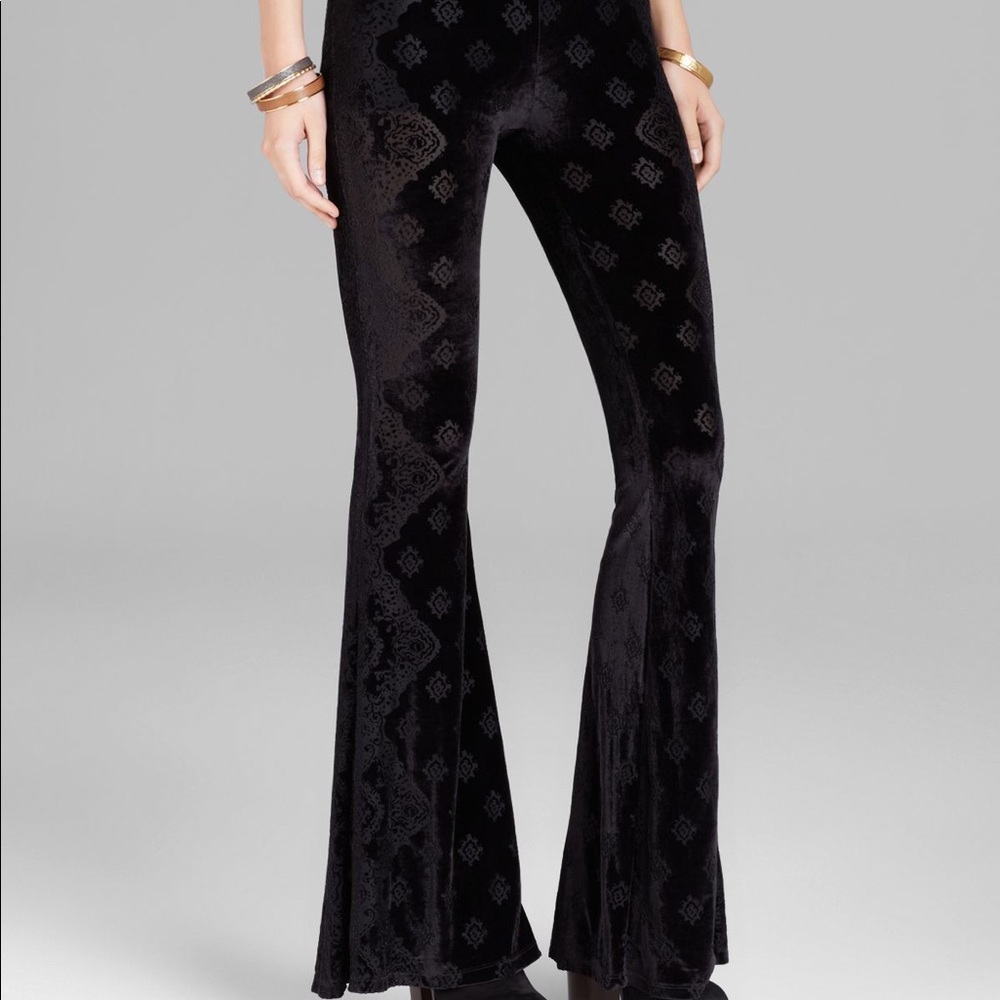 ❌SOLD❌Free people flare pants